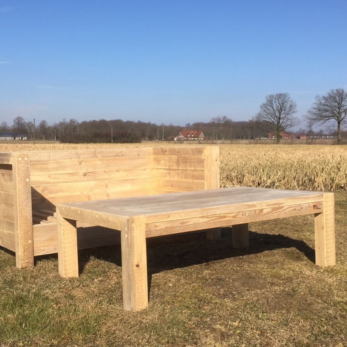 Lounge Tisch, klassische Form