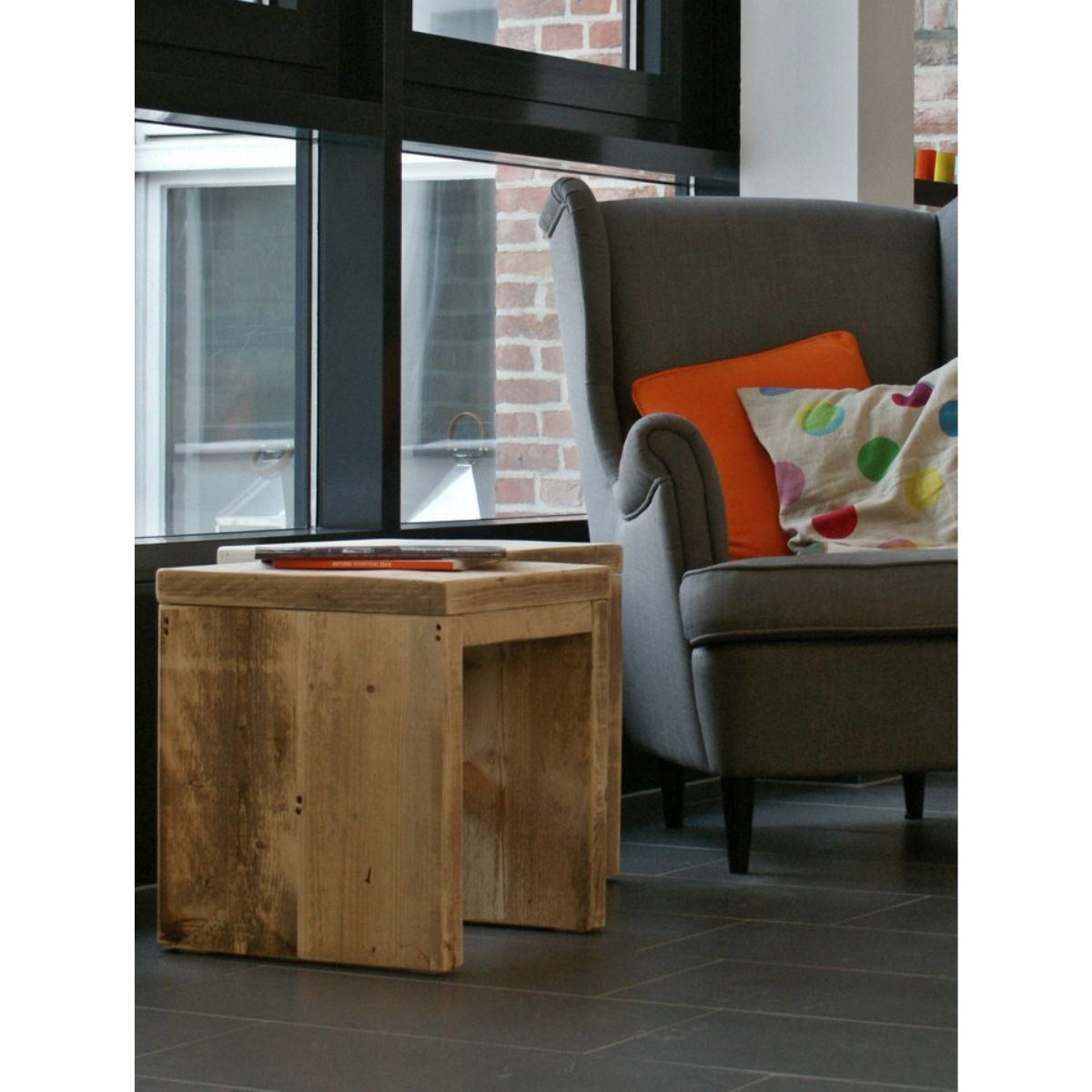 Bauholz Hocker, Wangenform