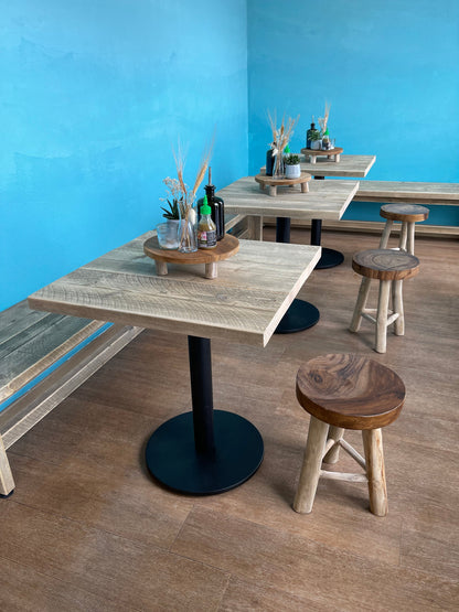 Bauholz Hochtisch, Vollmetallgestell